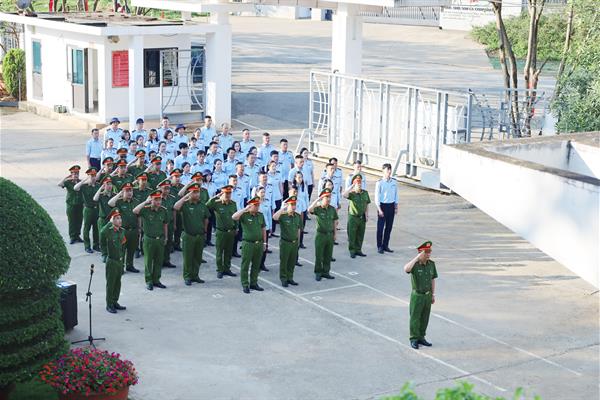 Cơ sở cai nghiện ma túy tỉnh Sơn La tổ chức Lễ chào cờ đầu tháng 7/2025