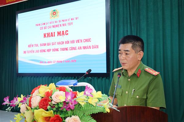 Khai mạc kiểm tra, đánh giá sát hạch đối với Viên chức dự tuyển lao động hợp đồng làm nhiệm vụ chuyên môn trong Công an nhân dân